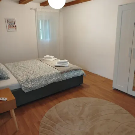 Loparina House Apartment Nerezine