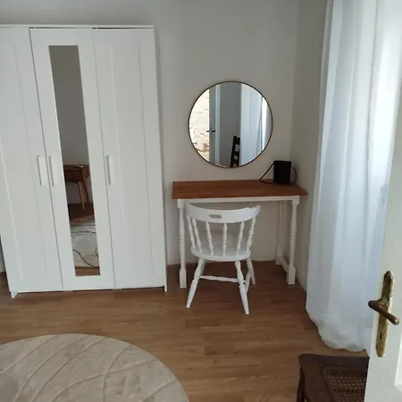 Loparina House Apartment Nerezine