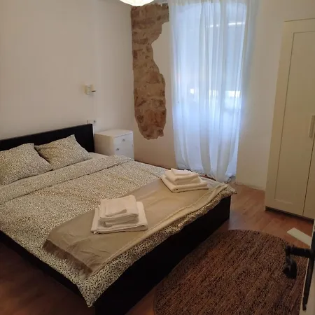 Apartment Loparina House